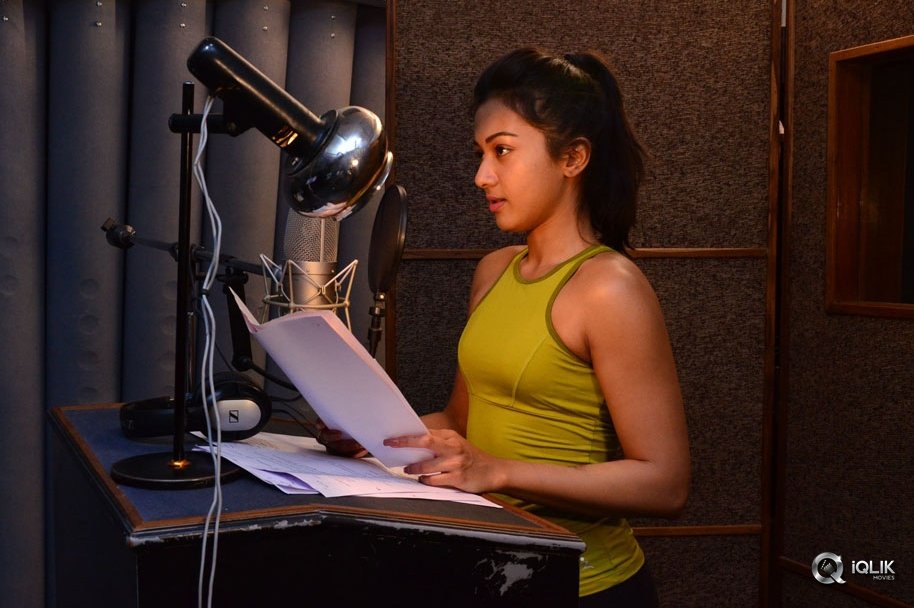 Catherine-Tresa-Dubbing-For-Goutham-Nanda-Movie